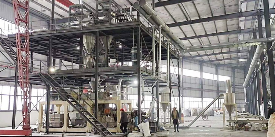 重庆某塑料改性厂：选科隆威尔130连续密炼机很放心